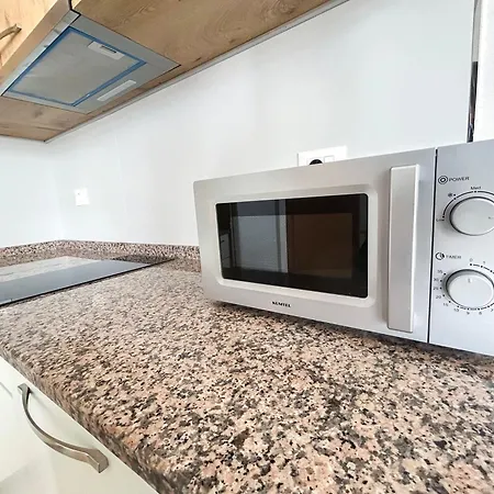 2 Bedrooms 1154 *